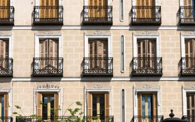 Tipos de Fachadas: Descubre las opciones para proteger tu edificio