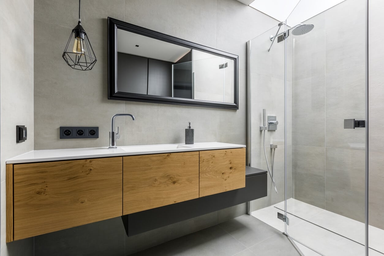 baño con suelo antideslizante baño con suelo antideslizante